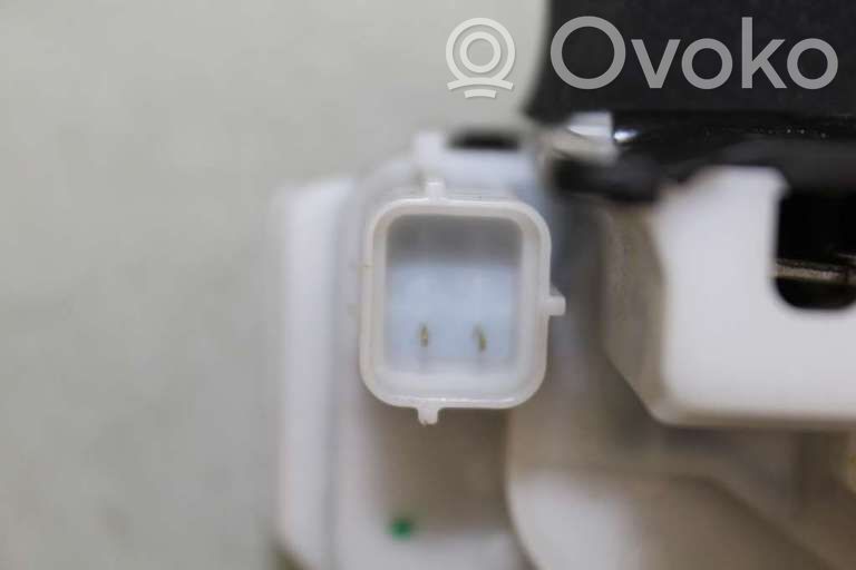 Opel Combo D Front door lock 