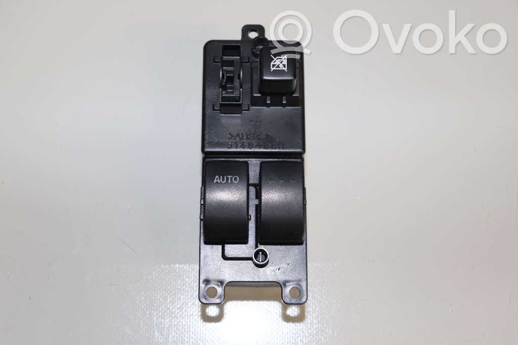 Mazda RX8 Electric window control switch 