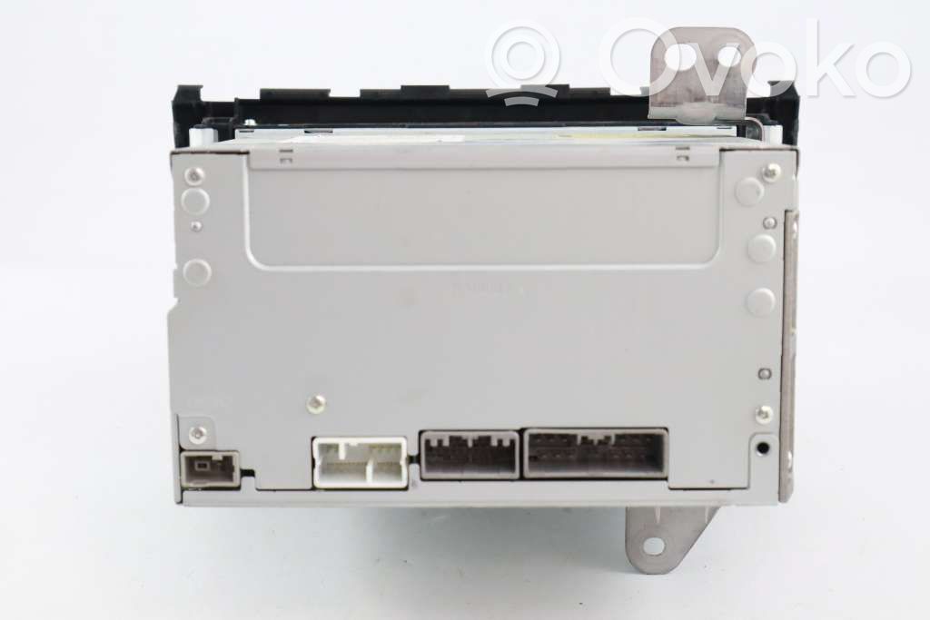 Honda CR-V Panel / Radioodtwarzacz CD/DVD/GPS 