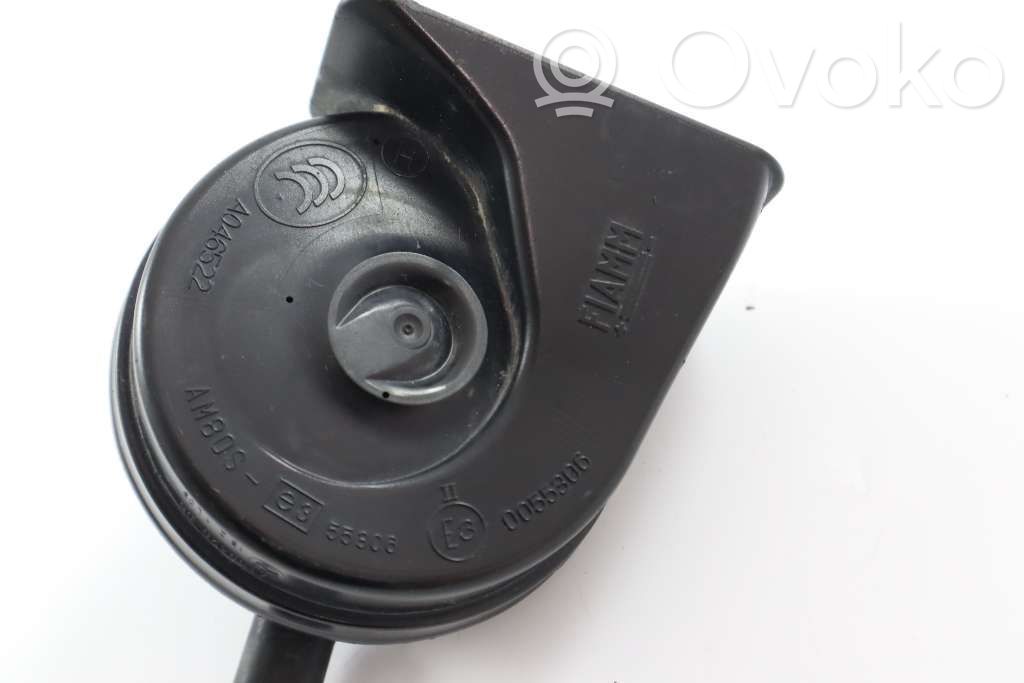 BMW 3 E90 E91 Garso signalas 