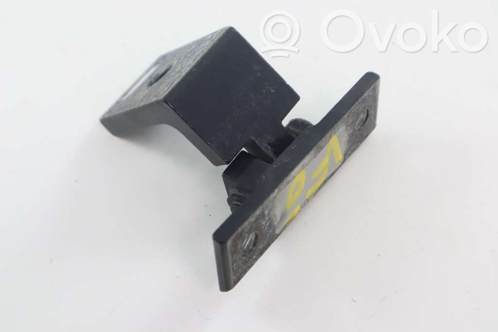 Front door upper hinge   41517176847,7068073