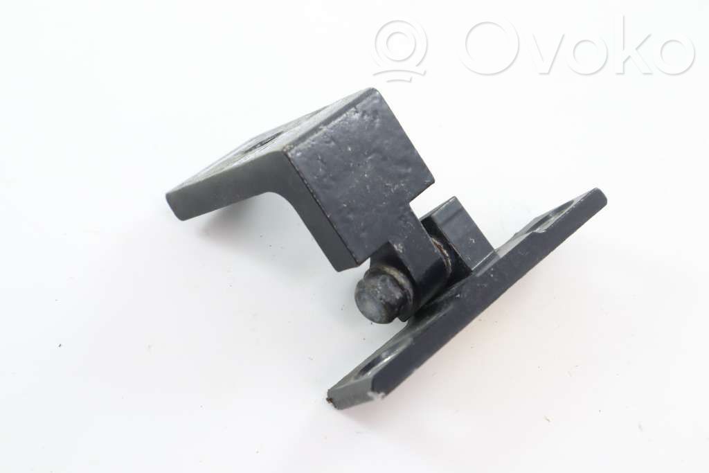 Front door upper hinge   41517176848,7068074