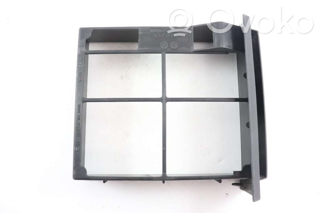 Volvo S40 Air filter box 