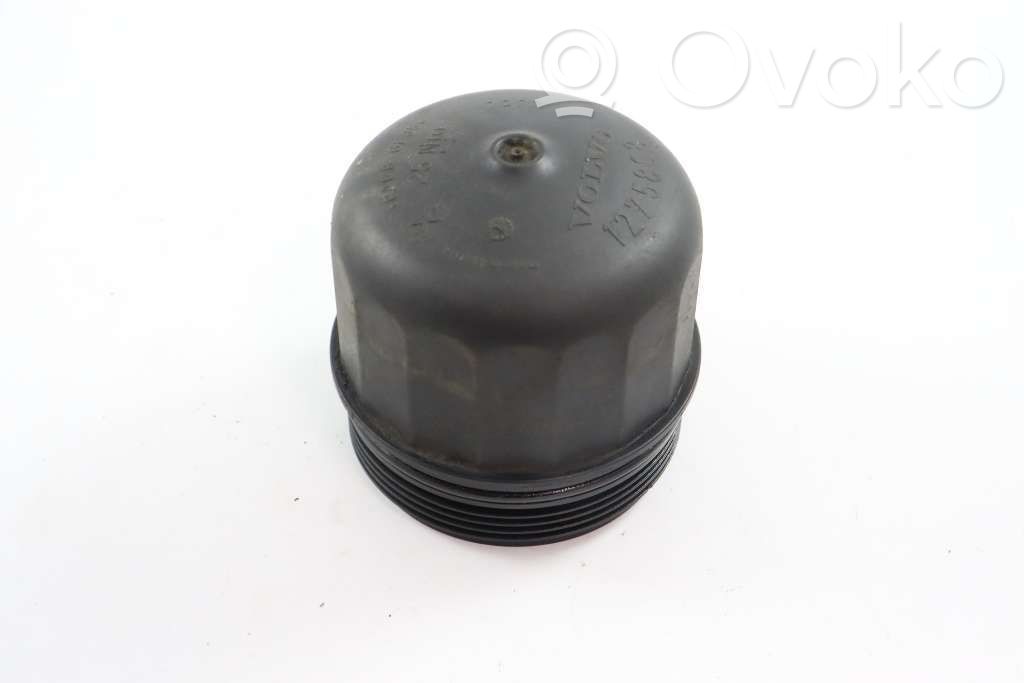 Volvo S40, V40 Soporte de montaje del filtro de aceite 