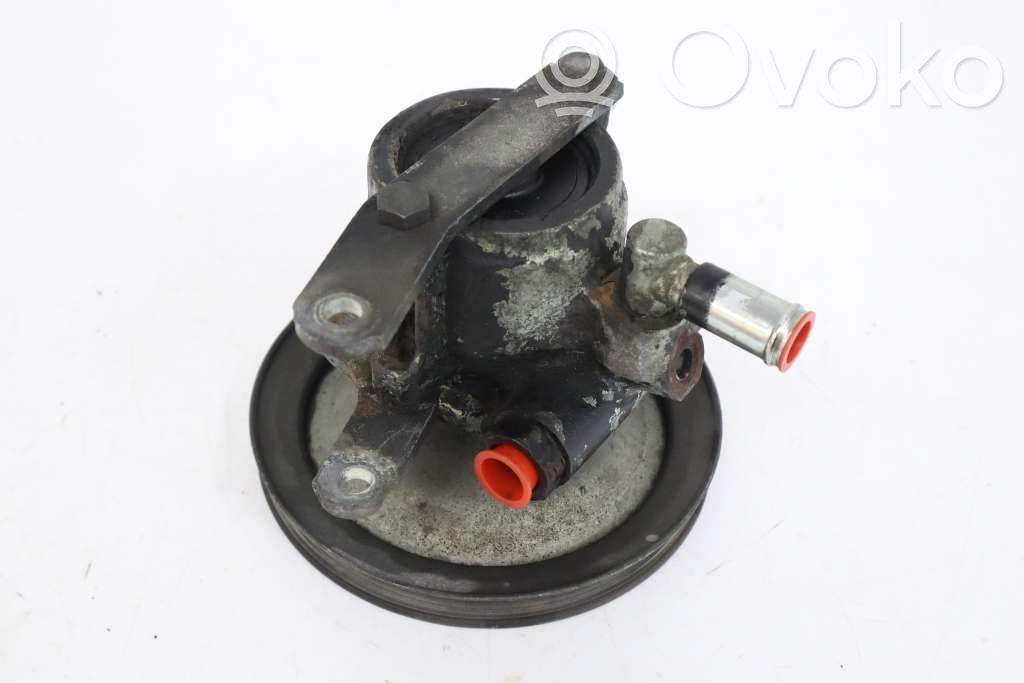 Volvo 740 Power steering pump 