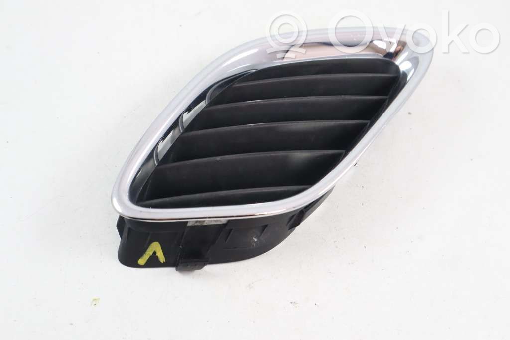 Saab 9-3 Ver2 Front bumper lower grill 