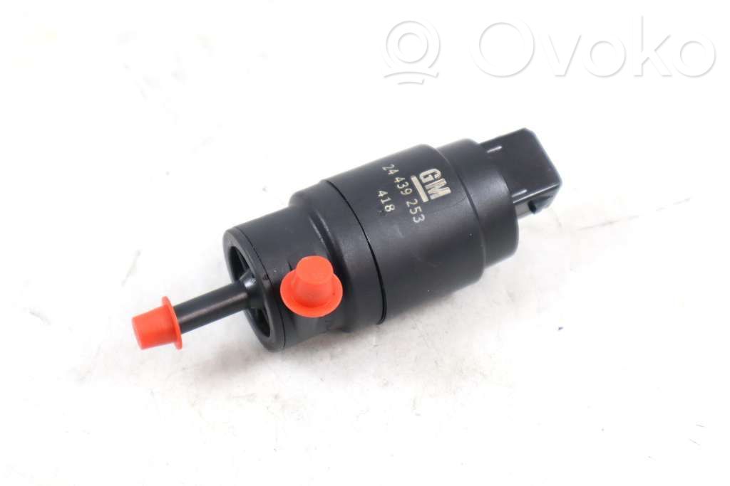 Saab 9-5 Windscreen/windshield washer pump 