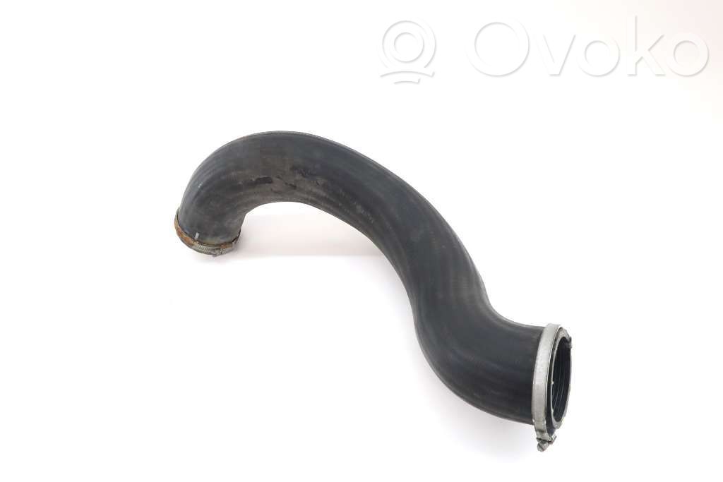 Volvo V70 Tubo flessibile intercooler 