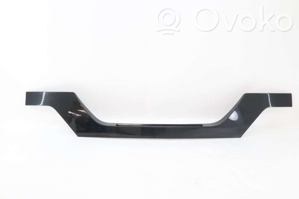 BMW X3 E83 Tailgate trim 