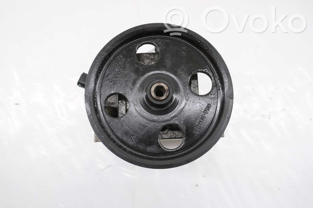 Volvo C30 Power steering pump 