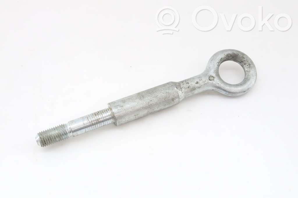 Volvo V70 Anillo de remolque 