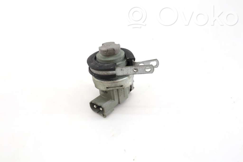Volvo 940 Other engine bay part 