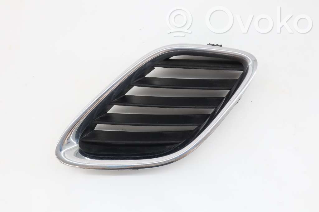 Saab 9-3 Ver2 Front bumper lower grill 