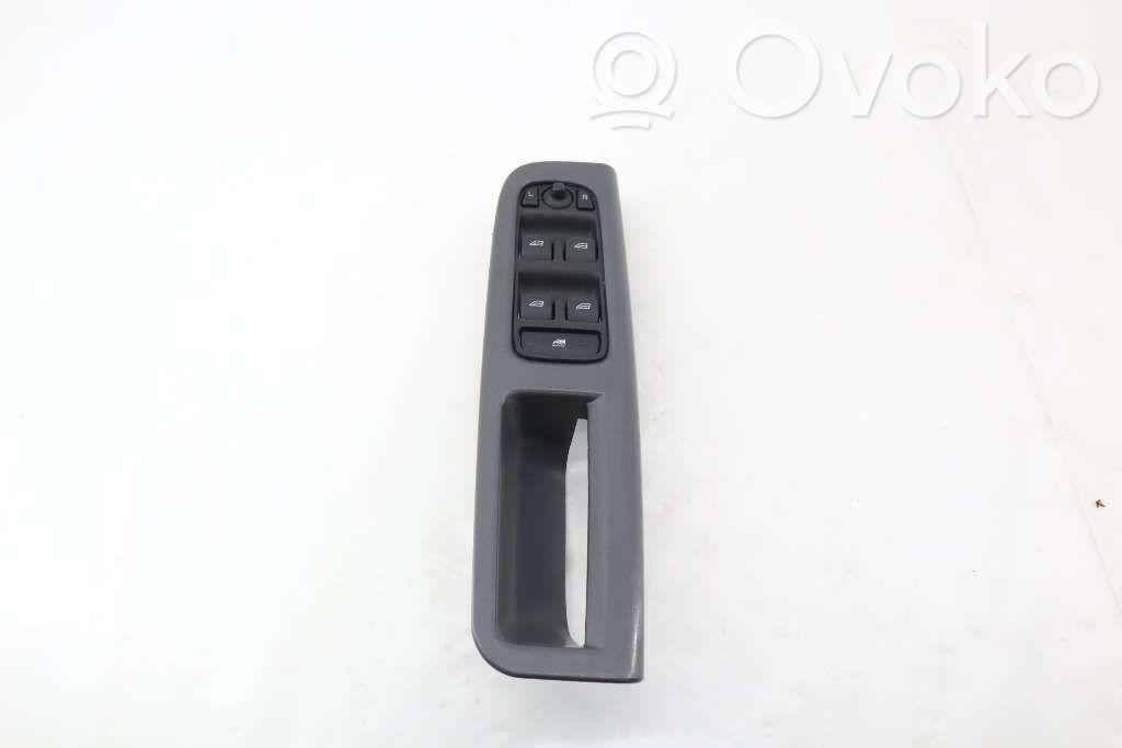 Volvo V50 Electric window control switch 