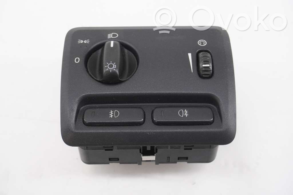 Light switch   30739312,30739312