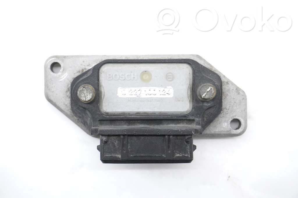 Volvo 760 Ignition amplifier control unit 