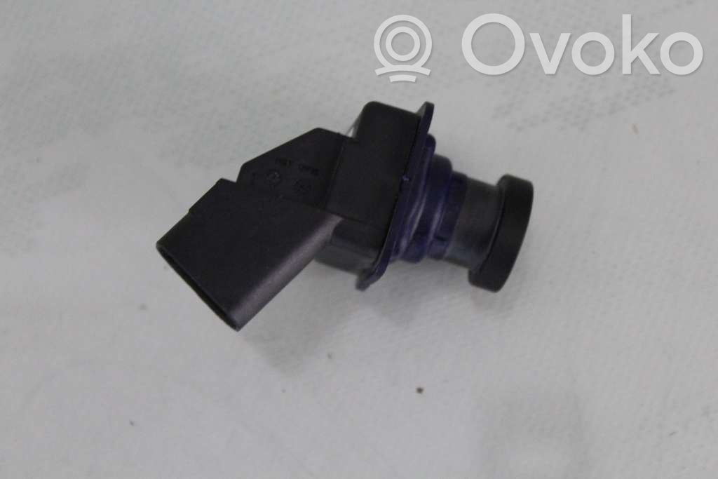 Reversing camera   1904415,F1CT19G490AB