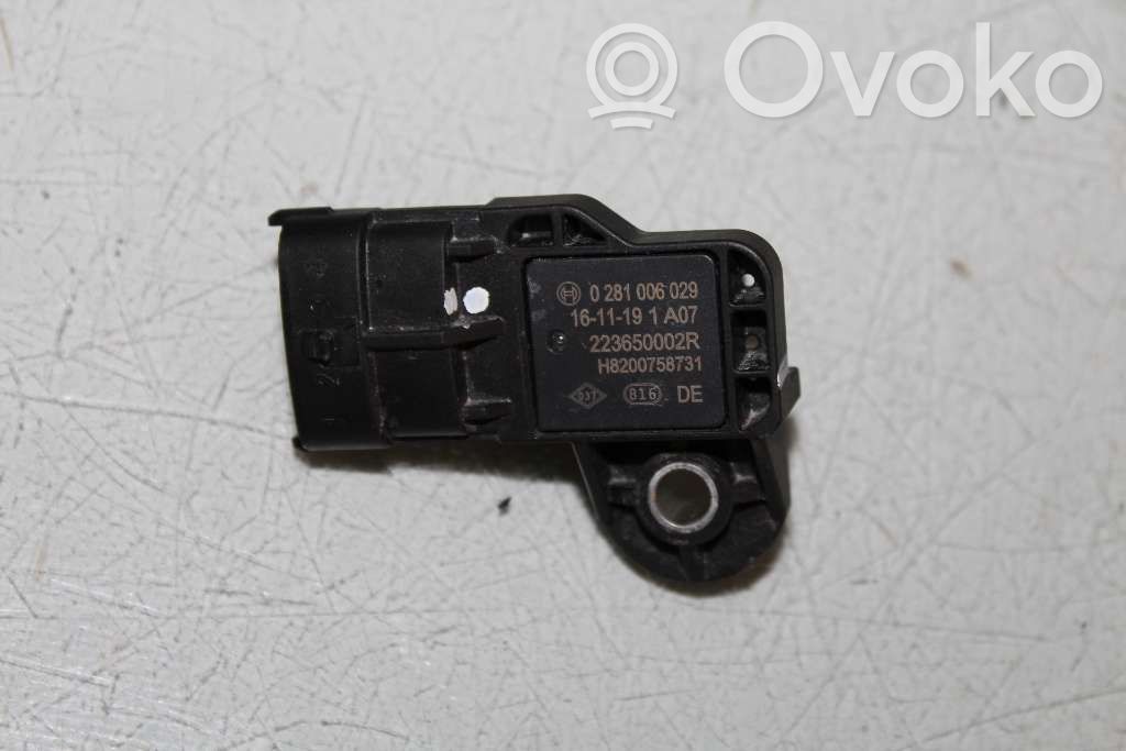 Nissan Juke I F15 Luftdrucksensor 
