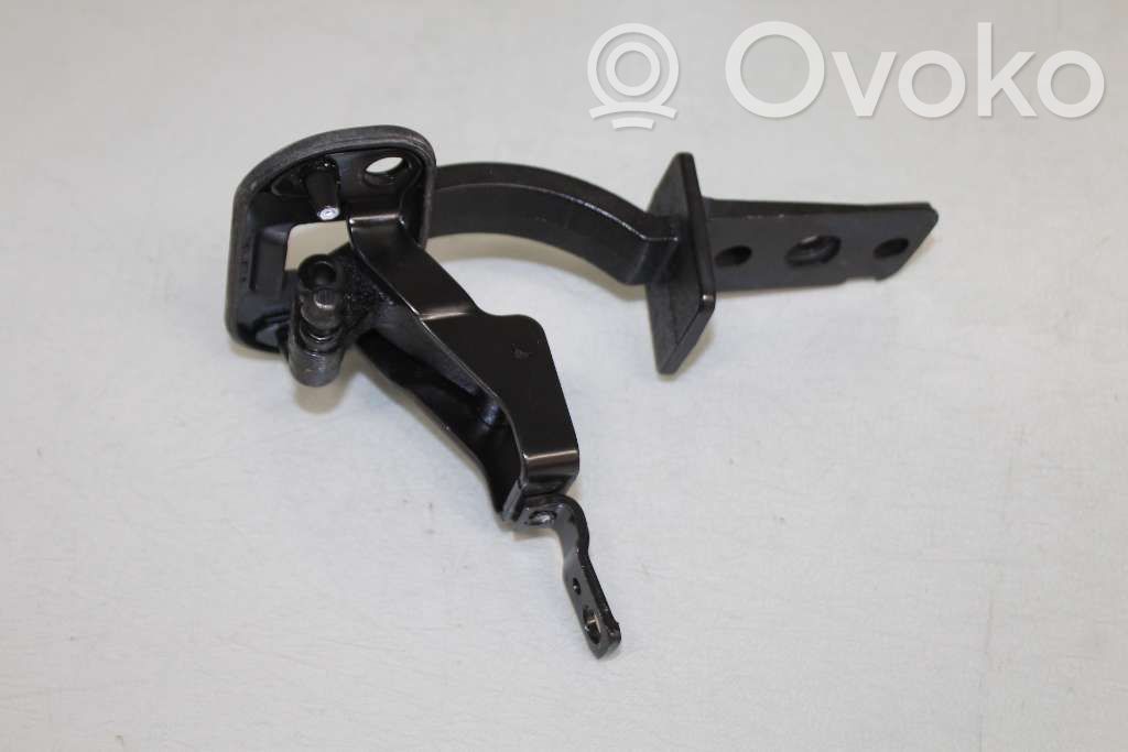 Volvo V70 Tailgate/trunk/boot hinge 