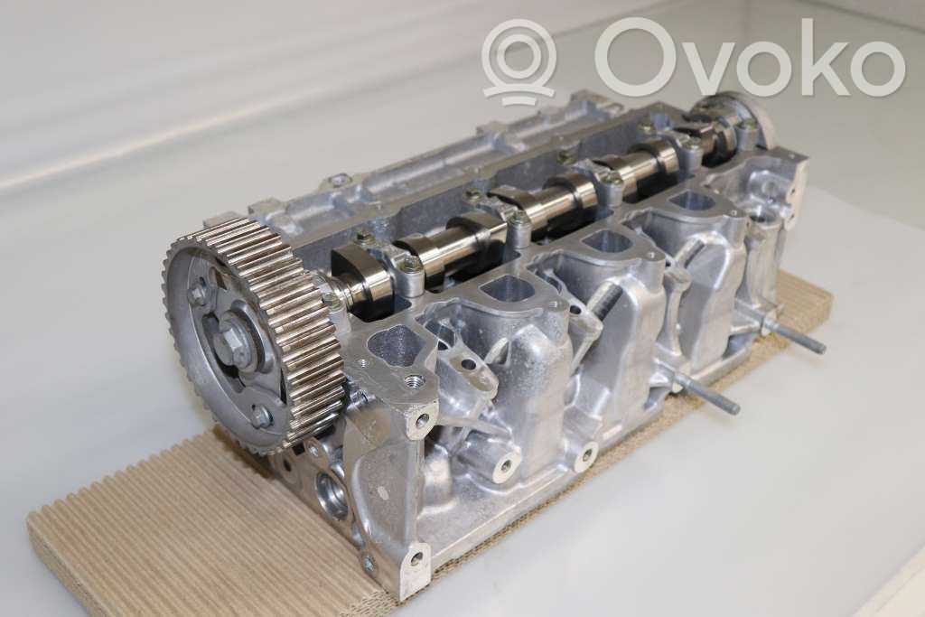 Nissan Pulsar Engine head 