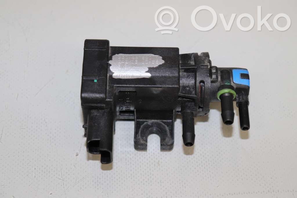 Válvula de vacío   SU001A2468,9801887680