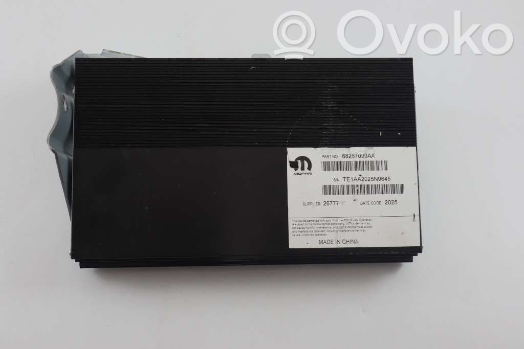 Sound amplifier   68267099AA,68267099AA