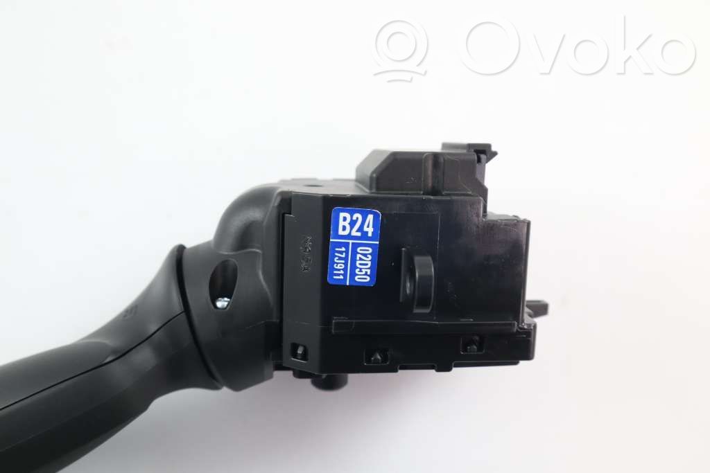 Commodo de clignotant   8432902020,02D50