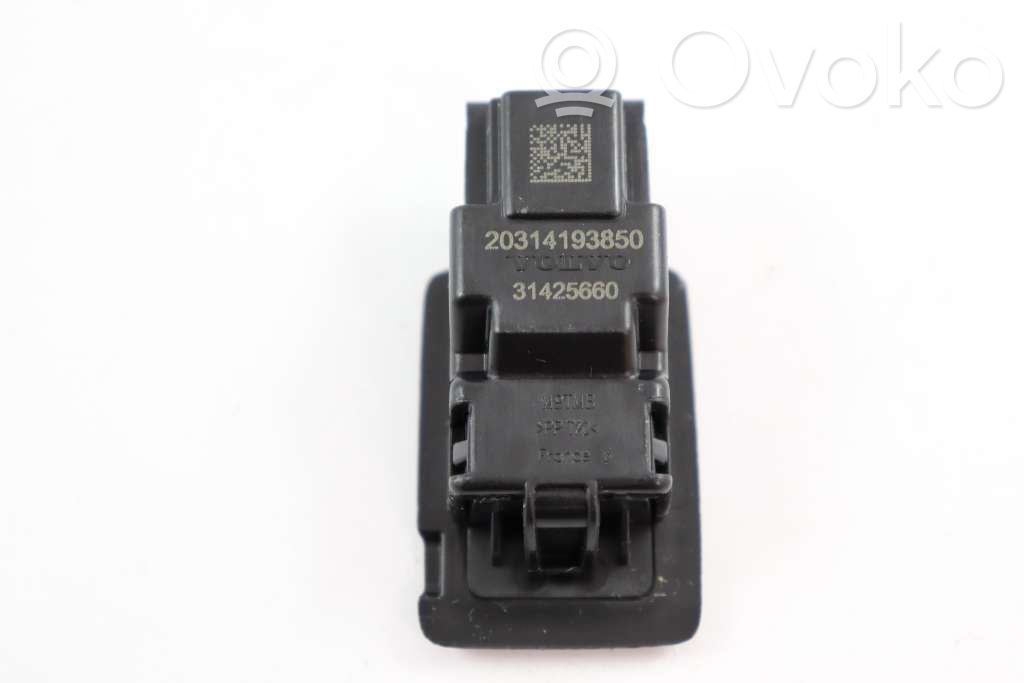 Volvo V60 Luz interna puerta delantera 
