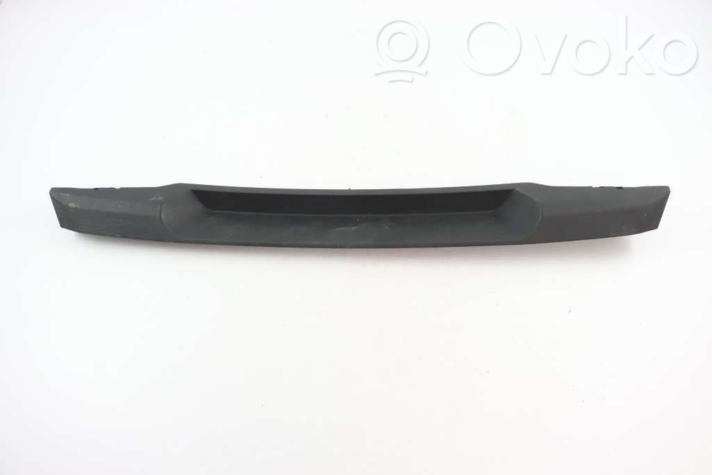 Tailgate/trunk spoiler   31662601,31662601