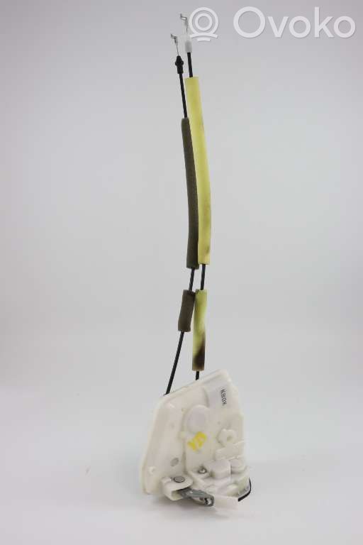 Mazda 3 III Rear door lock 