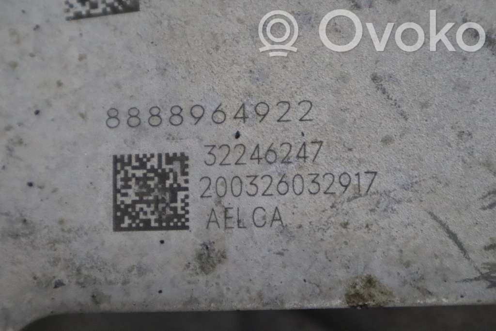 Volvo XC40 Fuzetă față 