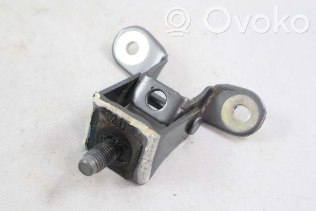 Honda HR-V Tailgate/trunk/boot hinge 