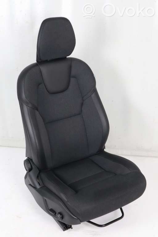 Volvo V90 Cross Country Front passenger seat 