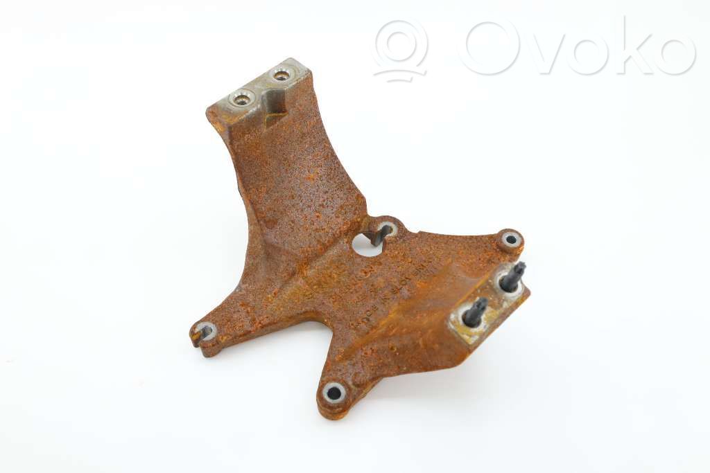 Engine mounting bracket   31480833,31480833