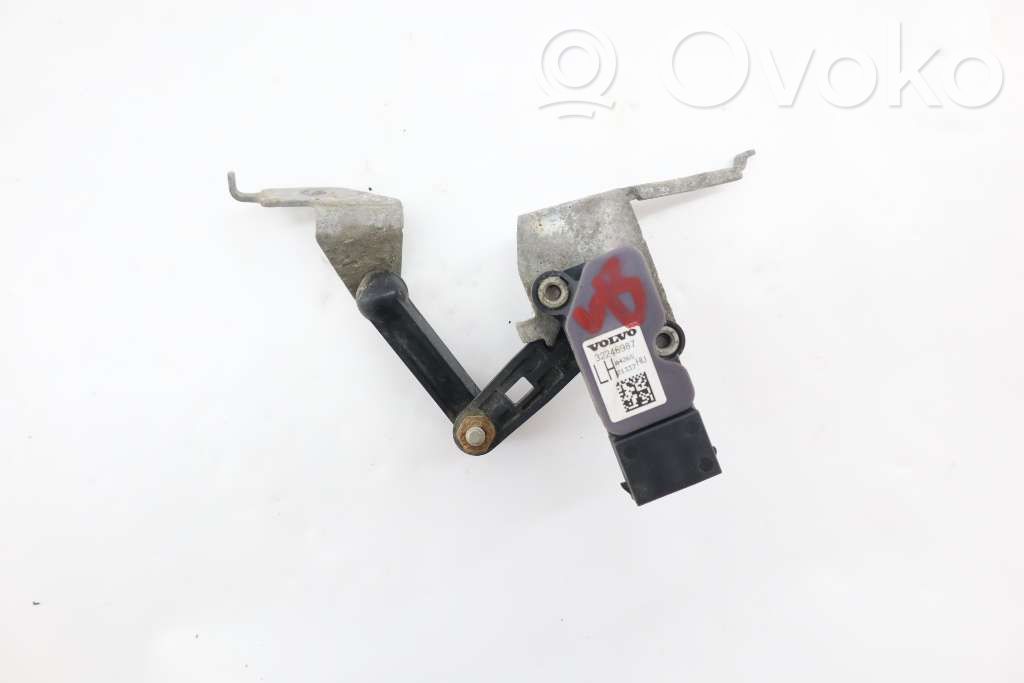 Volvo XC90 Headlight/headlamp level sensor 