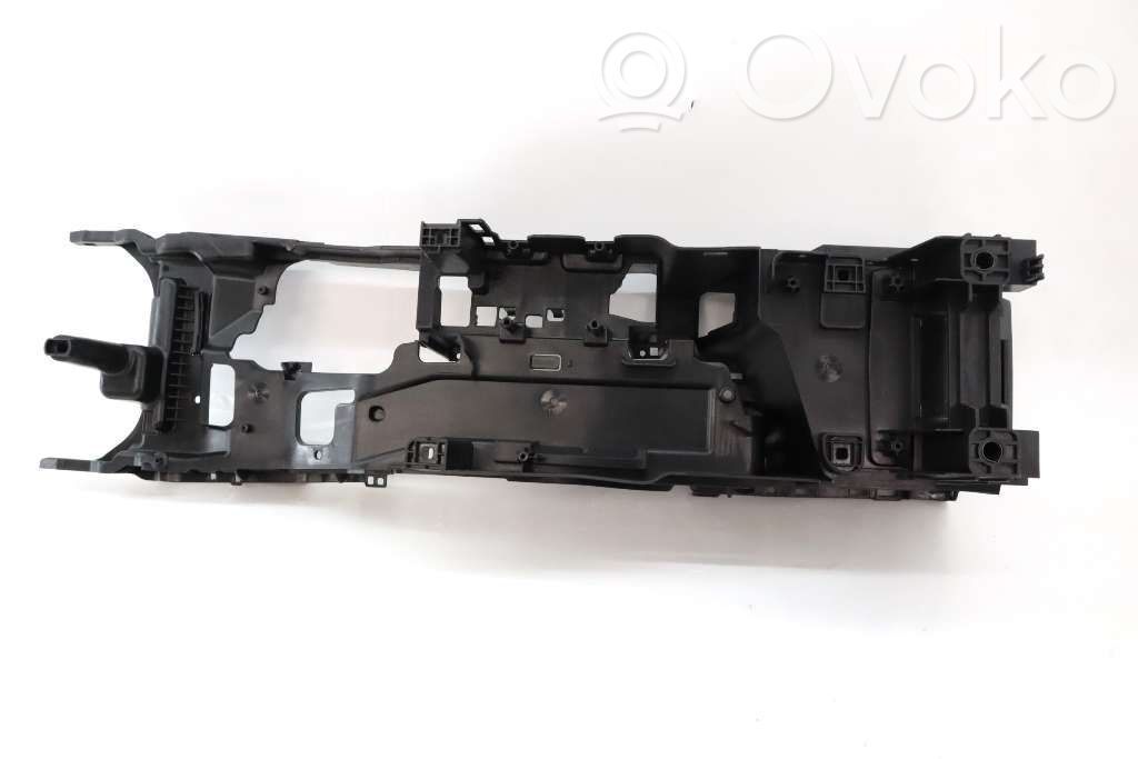 Volvo S90, V90 Consola central 