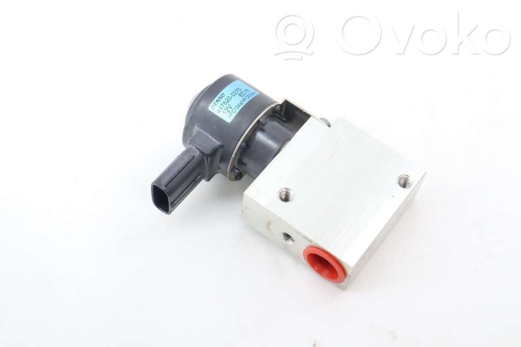 Toyota RAV 4 (XA50) Air conditioning (A/C) expansion valve 