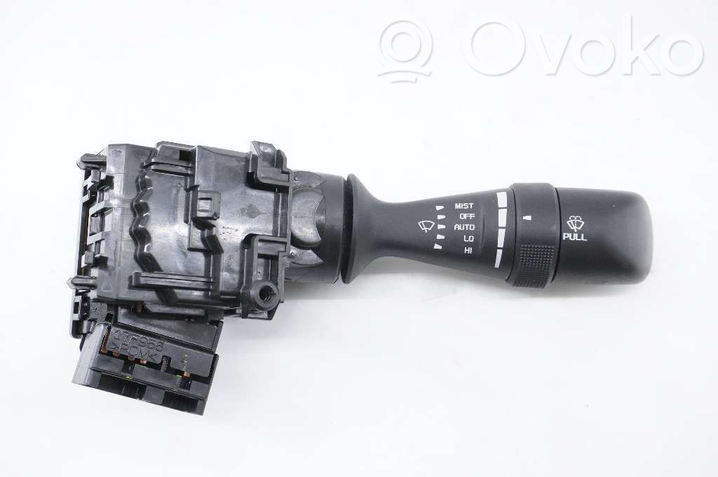 Isuzu D-Max Palanca de control del limpiaparabrisas 