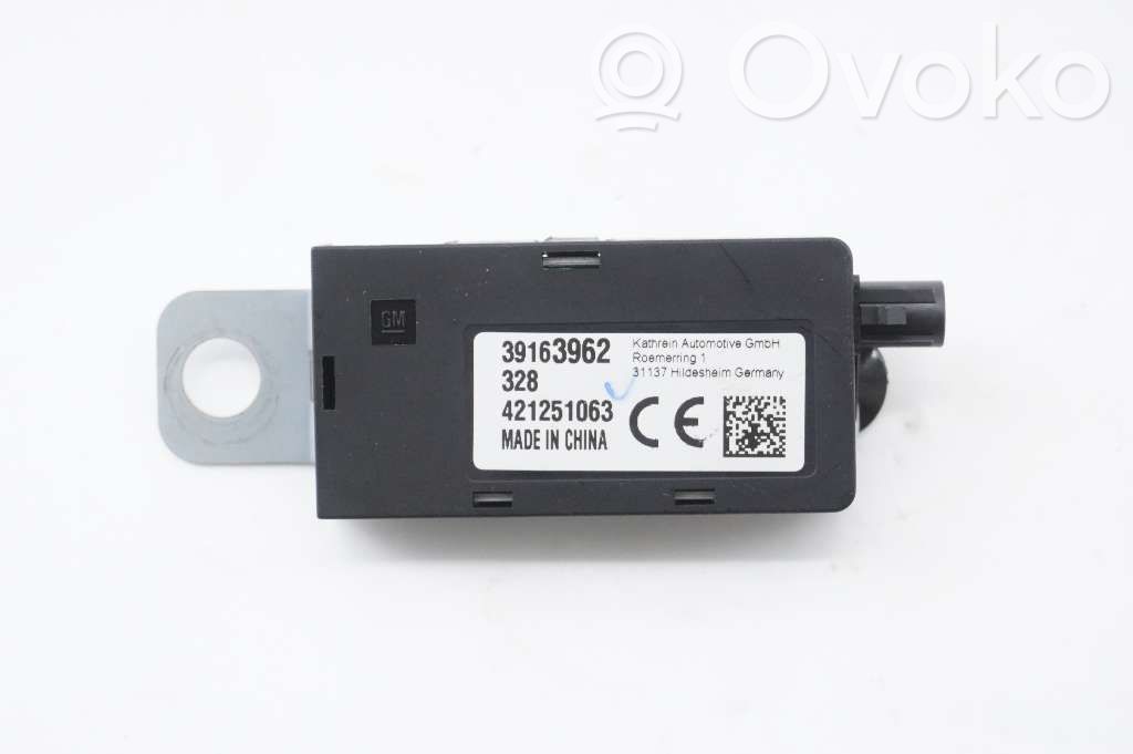 Opel Insignia B Antenos stiprintuvas 