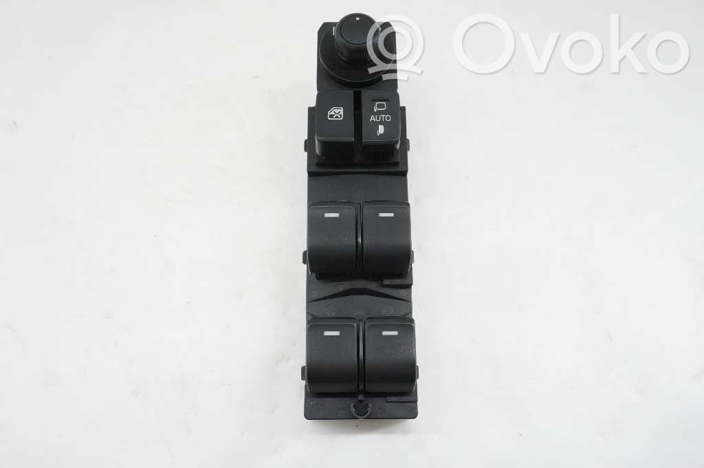 Mazda 3 III Electric window control switch 