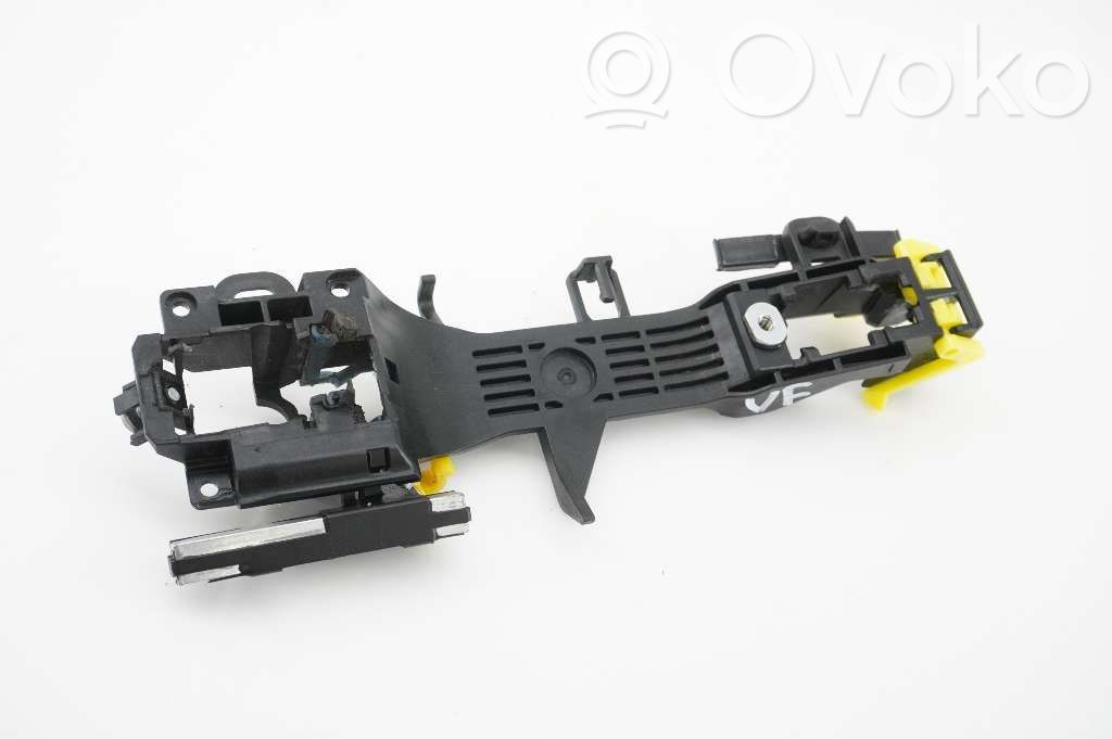 Subaru Outback (BS) Manecilla externa puerta delantera 