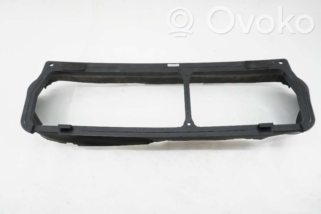 Volvo S80 Intercooler air guide/duct channel 
