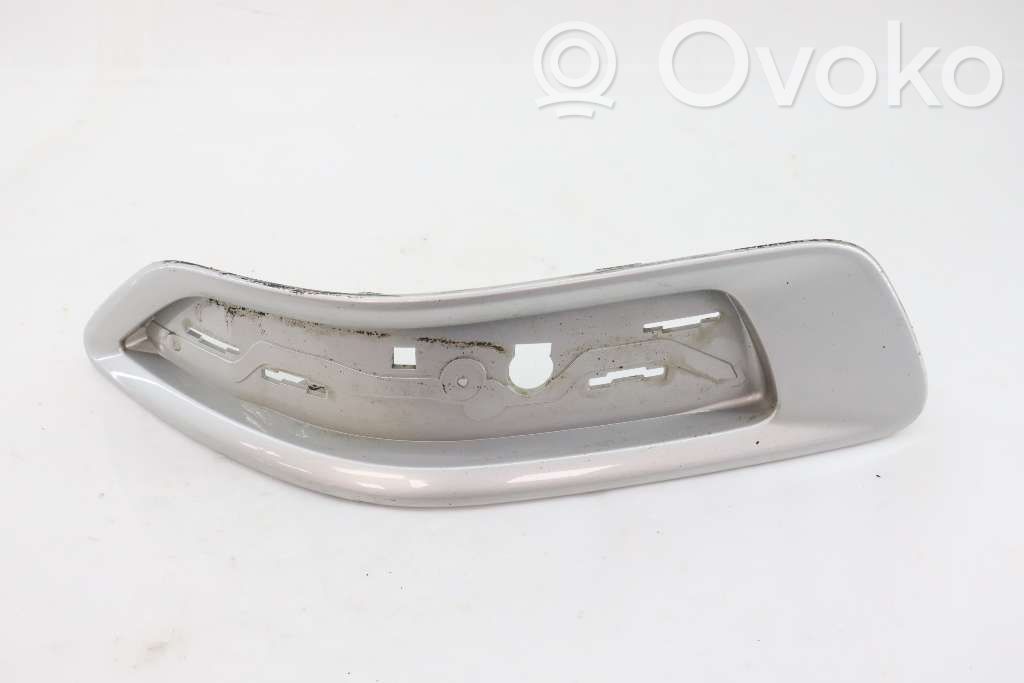 Volvo XC70 Rear tail light reflector 