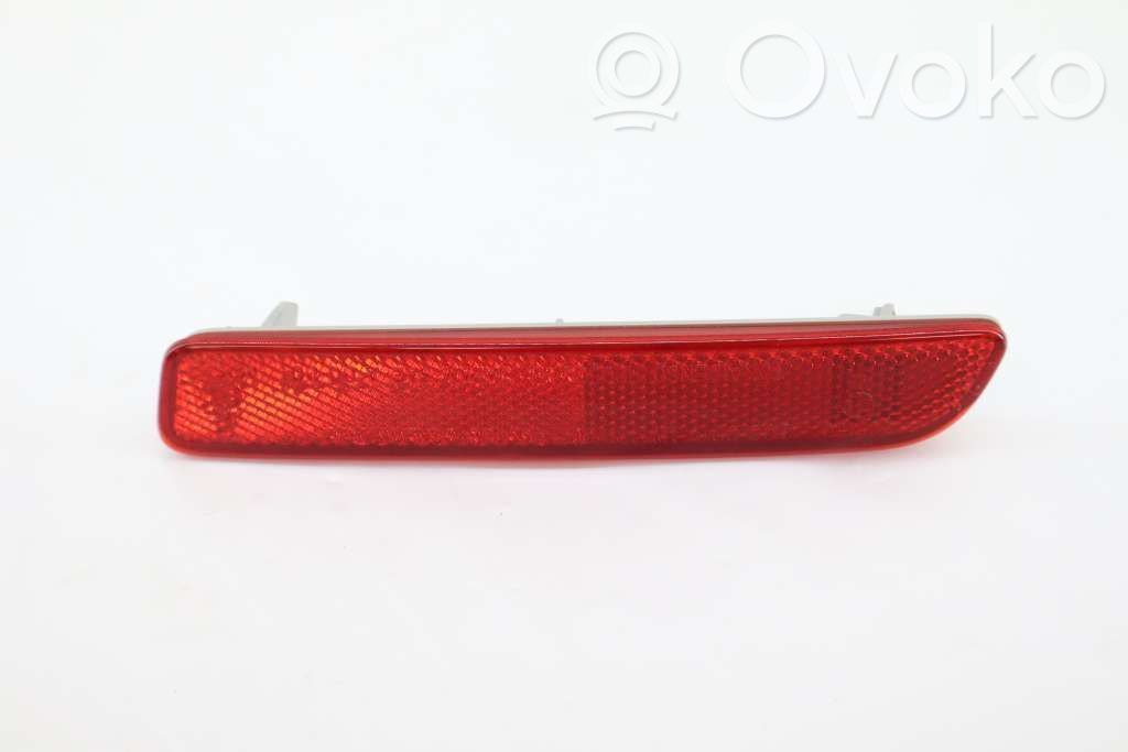 Suzuki Vitara (LY) Reflector de faros/luces traseros 
