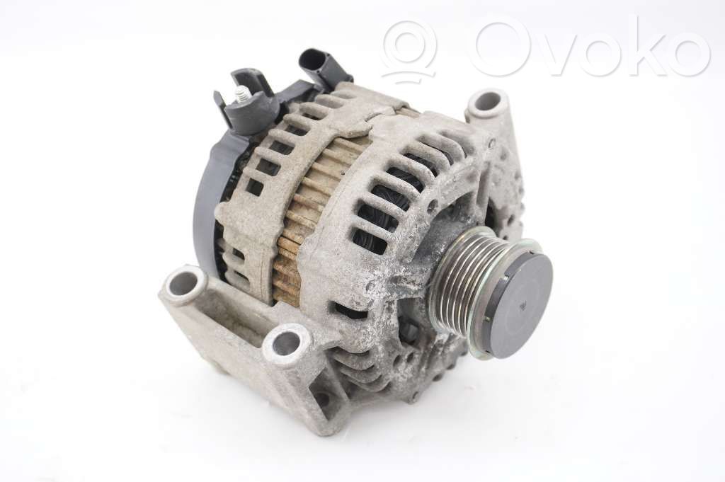 Volvo V70 Ģenerators 