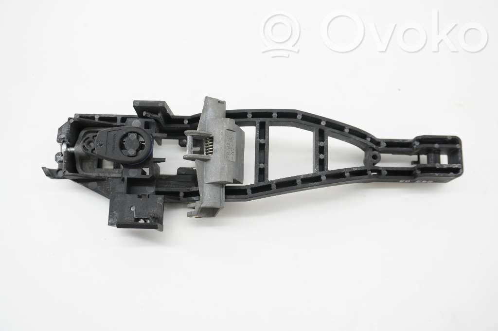 Ford Focus Manecilla externa puerta delantera 
