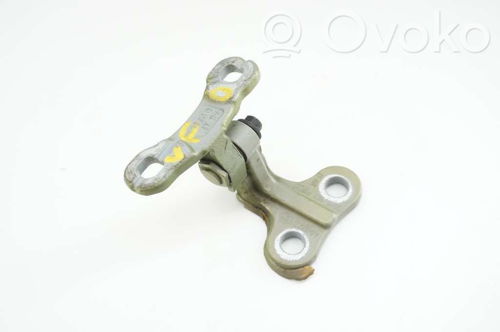 Volvo C30 Front door upper hinge 