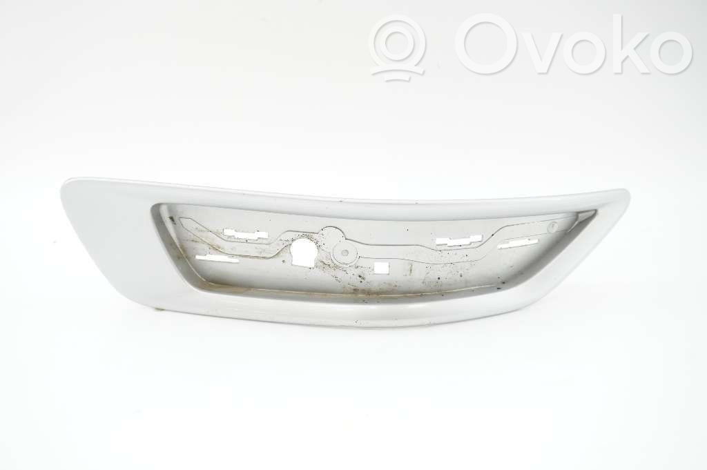 Volvo XC70 Rear tail light reflector 
