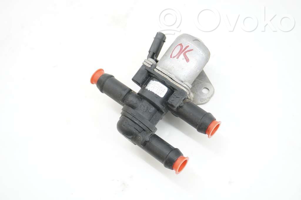 Volvo V60 Coolant heater control valve 