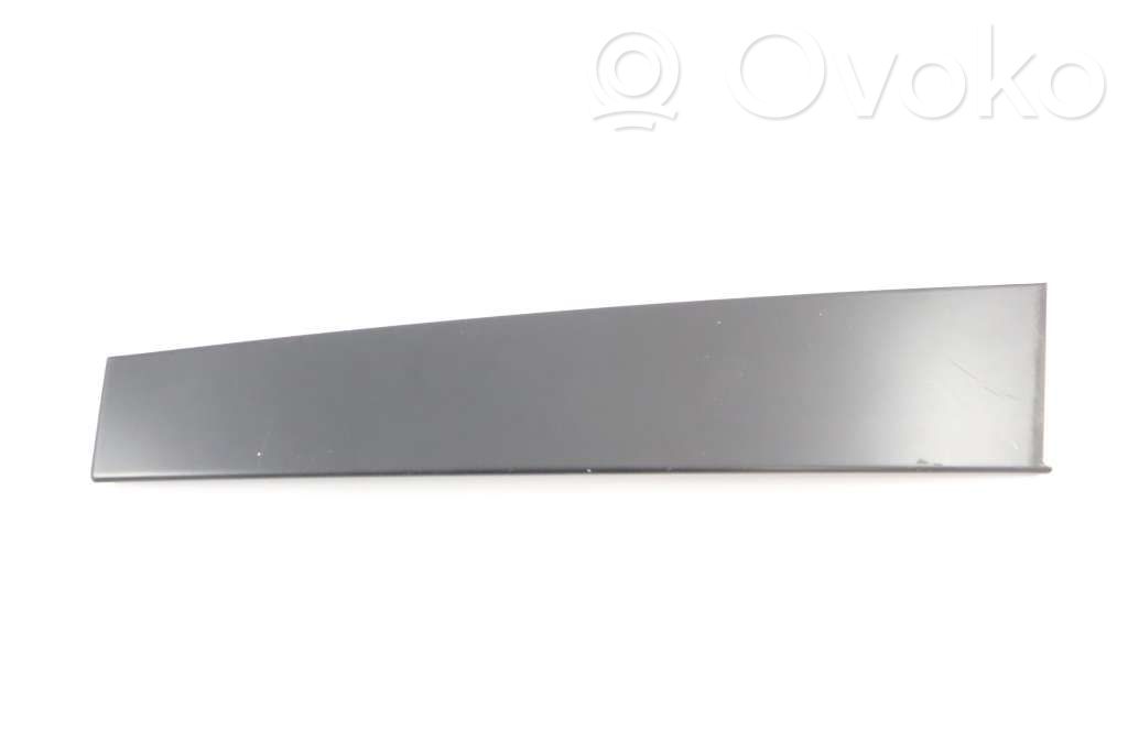 Volvo C30 Listón embellecedor de la puerta delantera (moldura) 
